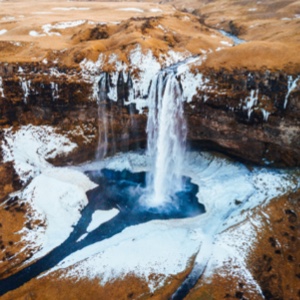 Seljalandsfoss waterfall